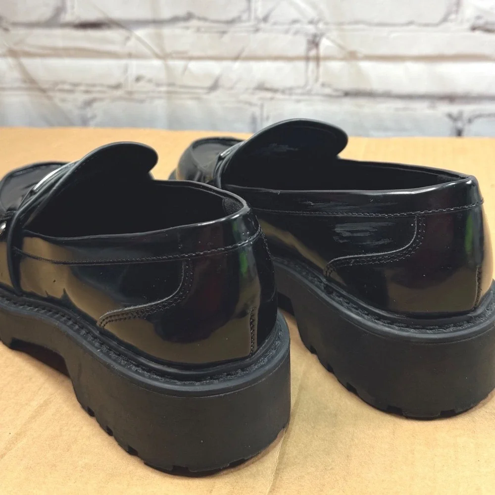 Calvin Klein Faux Patent Loafers Women 7 Black Lug Sole Chunky Dark Academia 90s